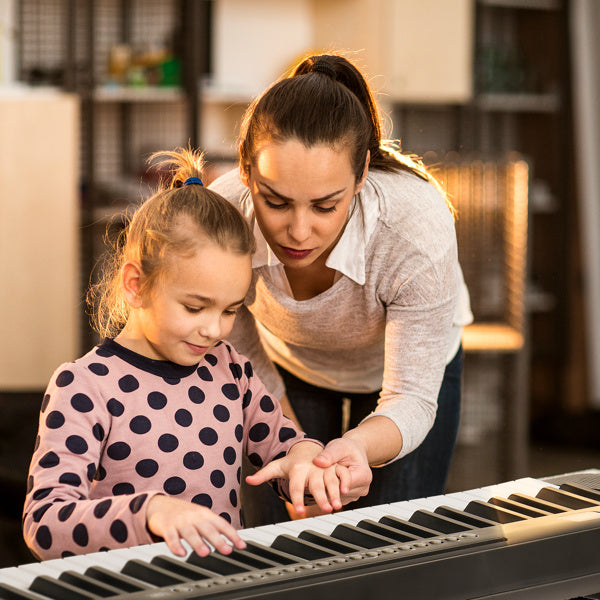 61 Key Electronic Keyboard With Light Up And Support, Stool Set, AM Not Available For Sale