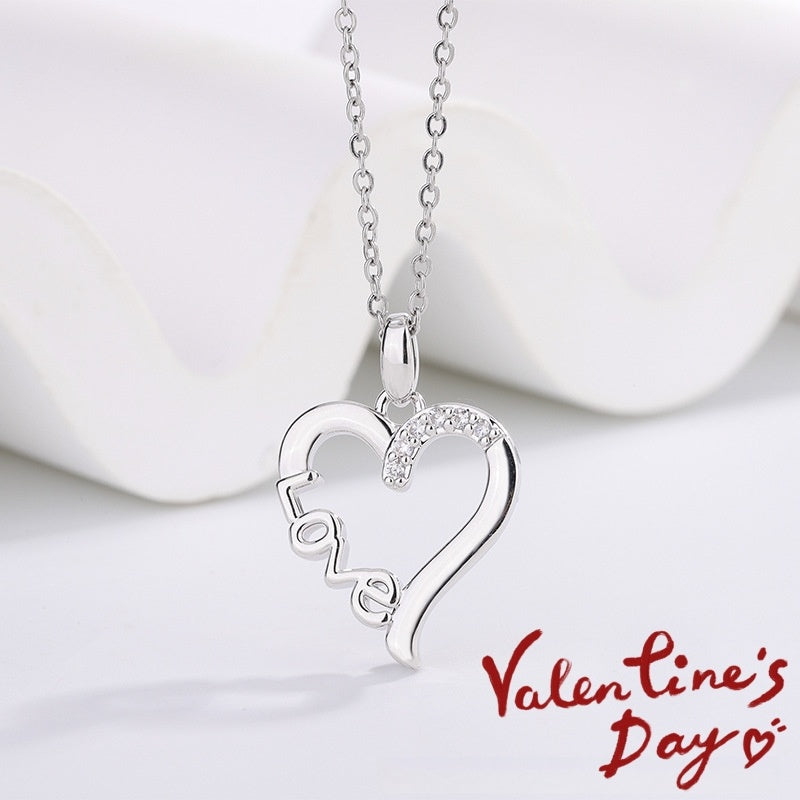 Creative Heart Design LOVE Titanium Steel Necklace LOVE Pendant For Women Wedding Anniversary Party Statement Neck Accessories Jewelry Gift